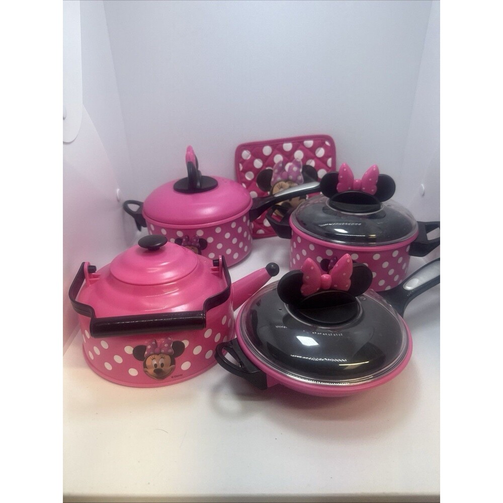 2013 Disney Store Exclusive Minnie Mouse Gourmet 5 Piece Cooking Set